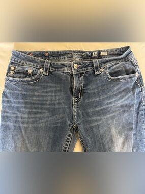 Woman’s miss me jeans